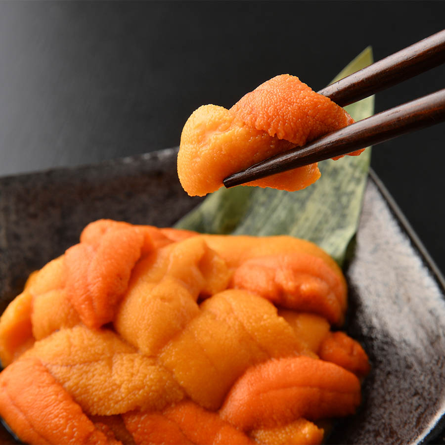 ＜弘成＞「塩水生うに」（エゾバフンうにorムラサキうに）マグカップ入60g