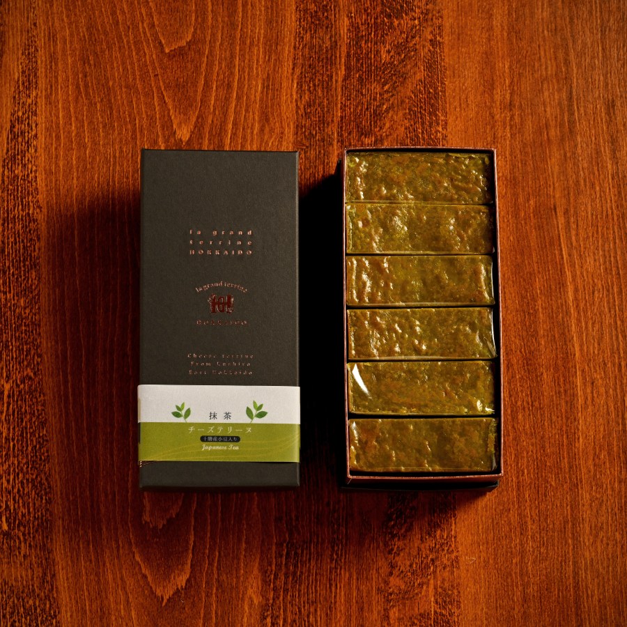 ＜la grand terrine HOKKAIDO＞抹茶チーズテリーヌ600g