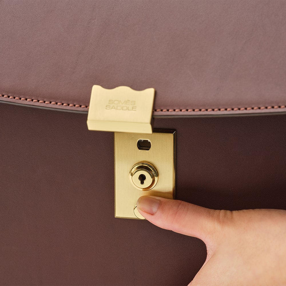 <ソメスサドル>EX-33 フラップブリーフケース ブラウン