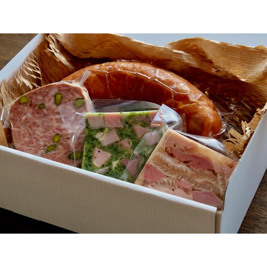 ＜サッカムセタナイ＞レストランの味4品セット