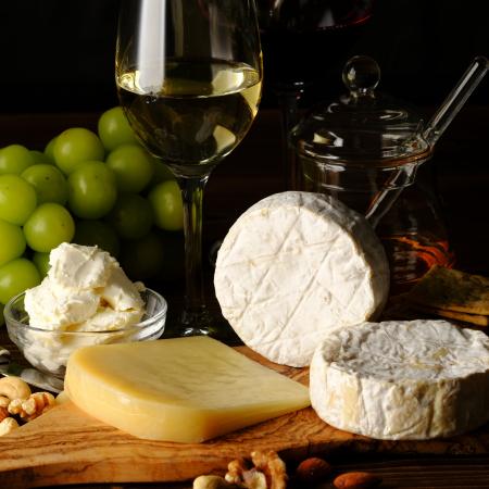 ＜トワ・ヴェール＞おすすめ人気チーズ4種セット(4品)