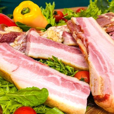 ＜きゃらうえいふらの＞熱薫ベーコン500g以上