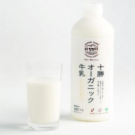 ＜鈴木牧場＞十勝オーガニック牛乳900ml×2本