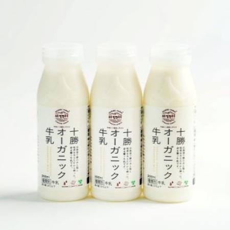 ＜鈴木牧場＞十勝オーガニック冷凍牛乳180ml×6本