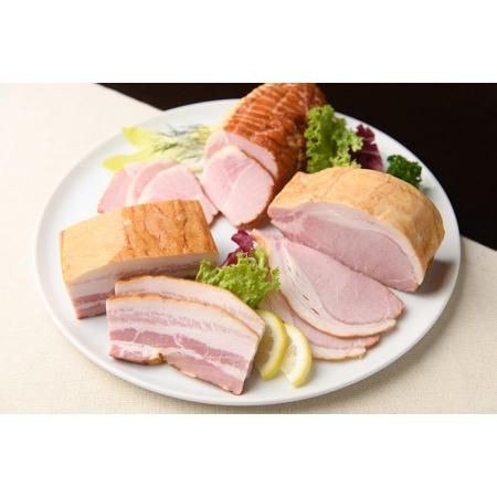 ＜十勝池田食品＞ベーコン＆ボンレスハム・ロースハムセット