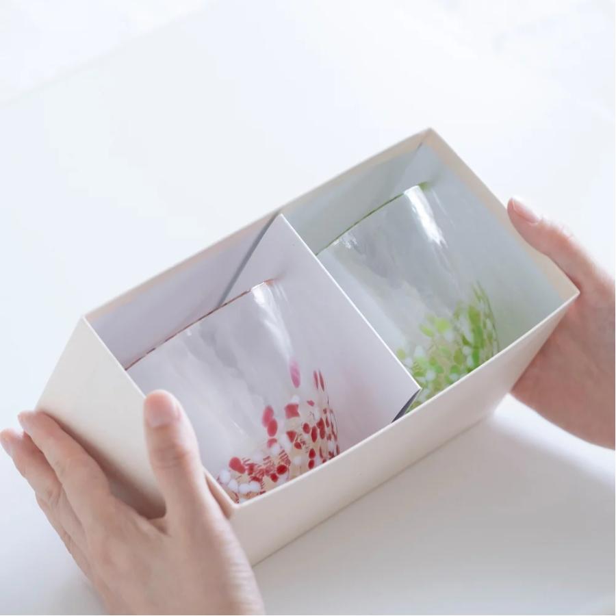 ＜津軽びいどろ＞りんごカップペアセット