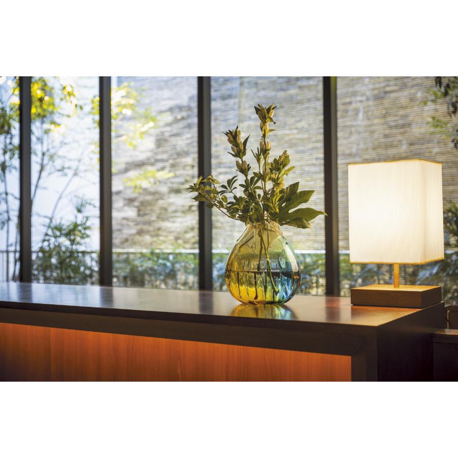 <津軽びいどろ>金彩秋風 花器 中