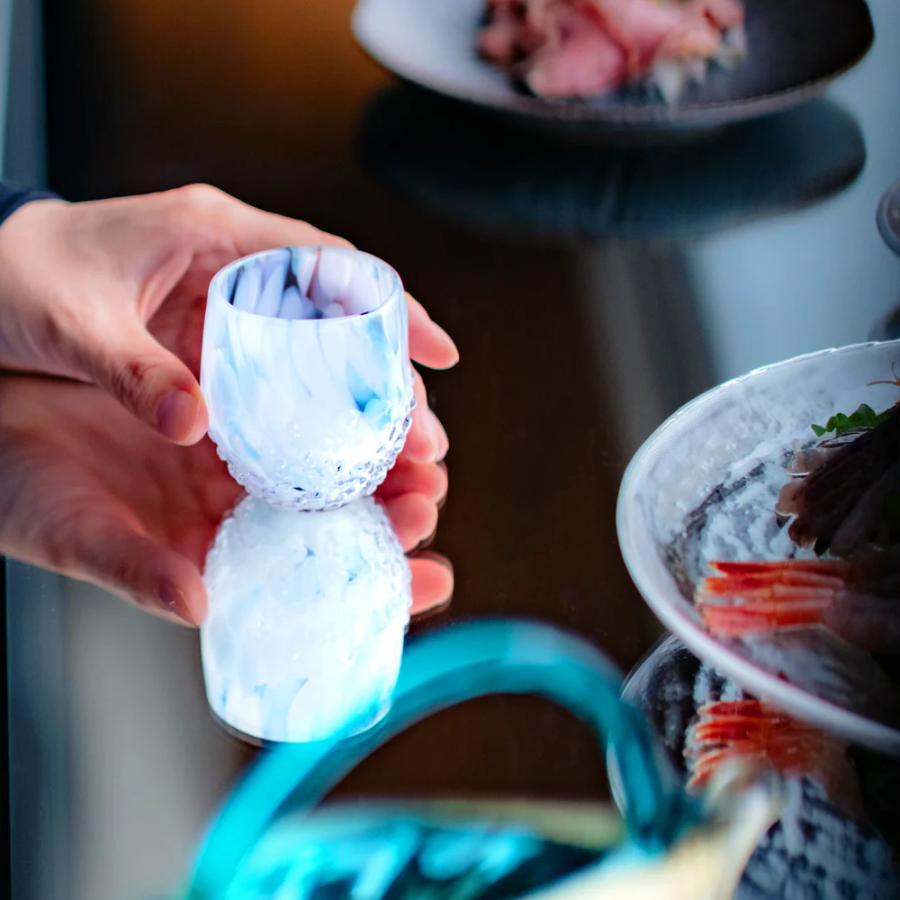 <津軽びいどろ>盃12か月コレクション【1月】雪見