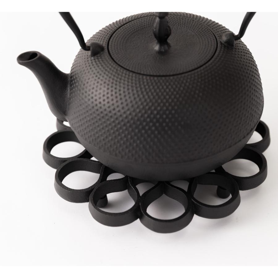 <OIGEN>南部鉄器 瓶敷 さざなみ