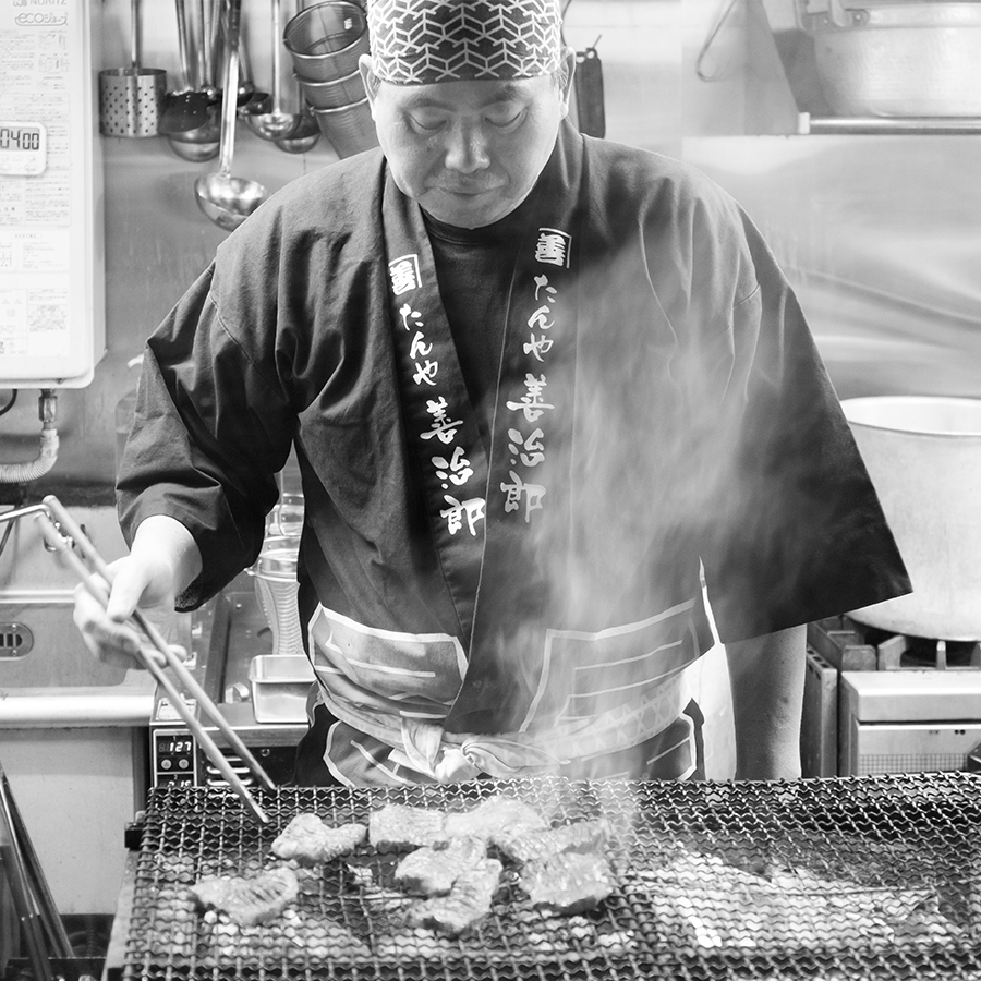 ＜たんや善治郎＞牛たん極太10本　140ｇ×2