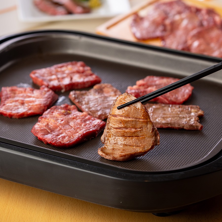 <仙台発祥伊達の牛たん本舗>厚切り 芯たん塩仕込み 120g×4包 ギフト箱/約4人前