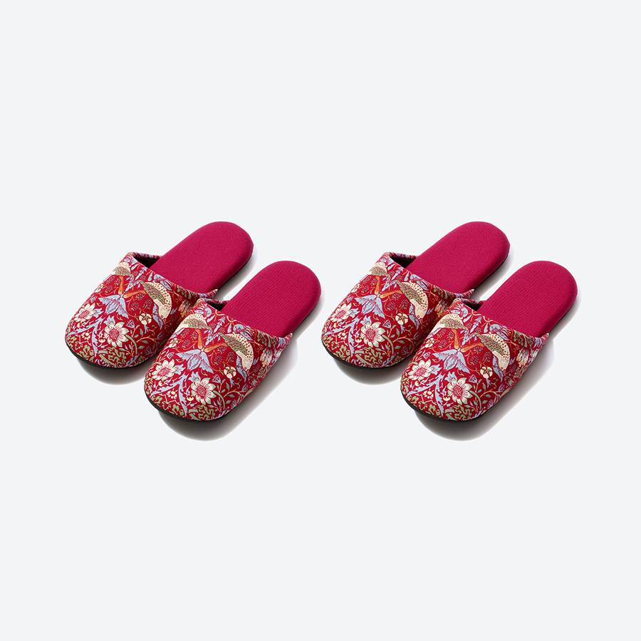 BEST OF MORRISファブリック使用ソフトスリッパ　イチゴ泥棒　フィットサイズ　レッド2足