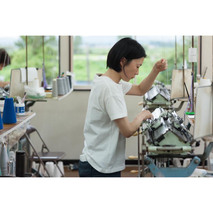 ＜SHIRATA　KNITWORKS／白田のカシミヤ＞タートルネックプルオーバー　ベビーカシミヤ100%【度詰】キャメル（紳士M・L）