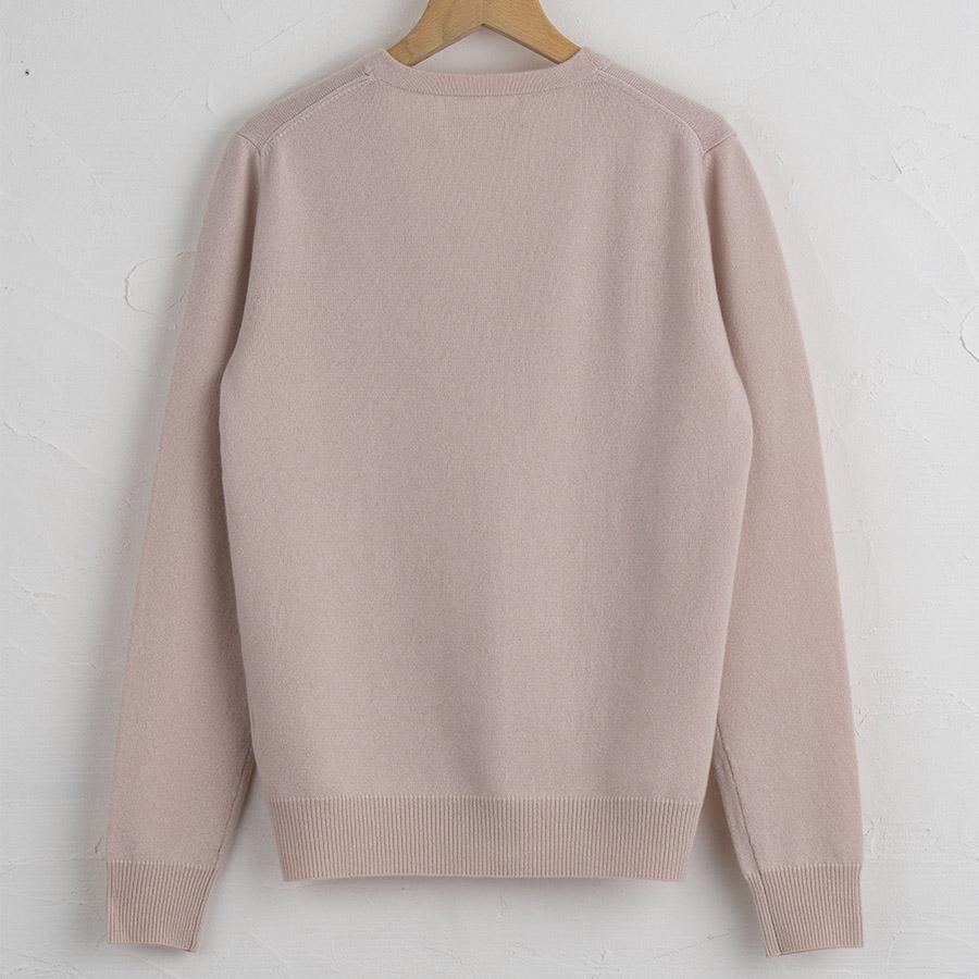 ＜SHIRATA　KNITWORKS／白田のカシミヤ＞Vネックカーディガン　ベビーカシミヤ100%【度詰】アイスピンク（紳士M・L）