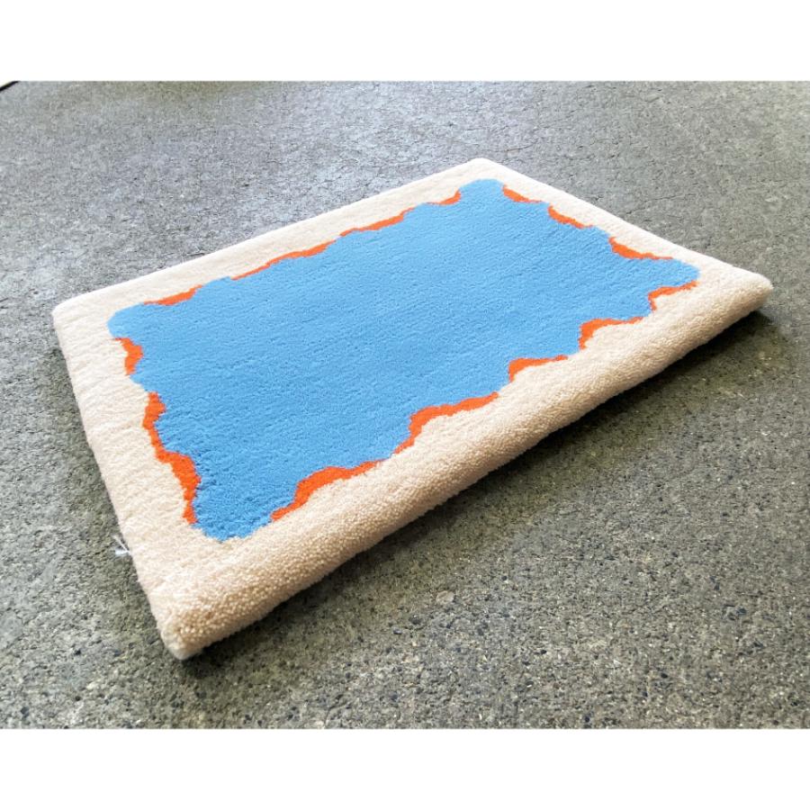 ＜米沢緞通・滝沢工房＞かさなり・水色×オレンジ（スツールラグ：約30×40cm）