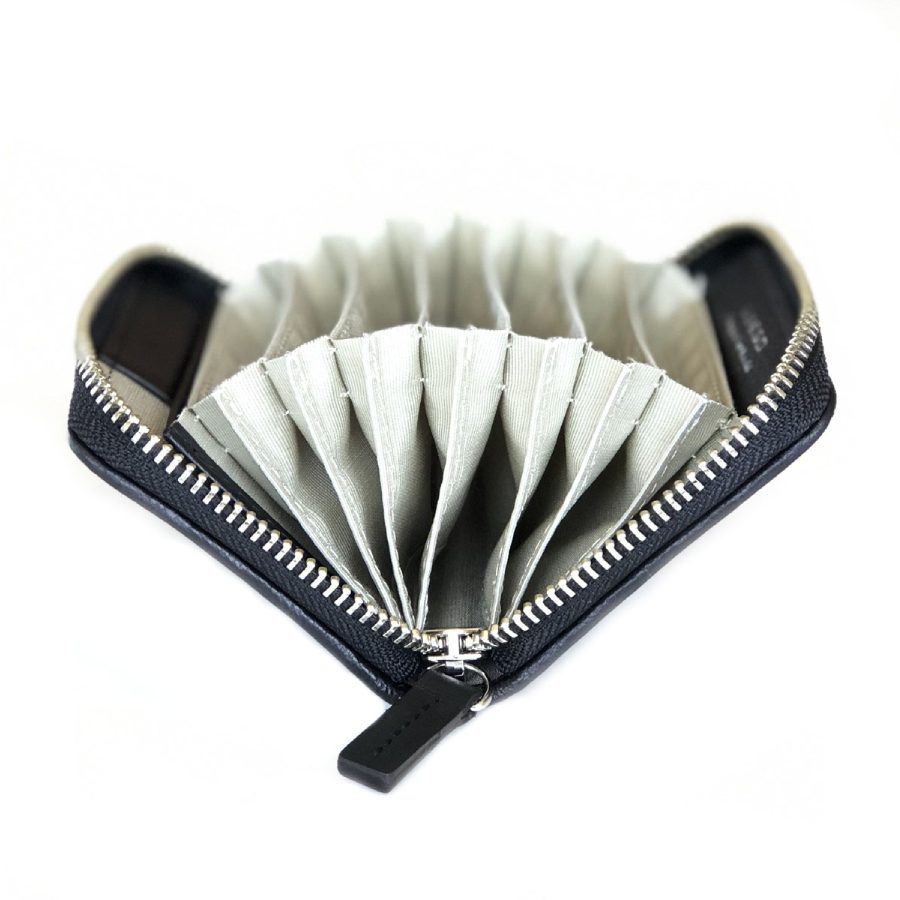 LUEGO 山形牛 ジャバラカードケース/ブラック