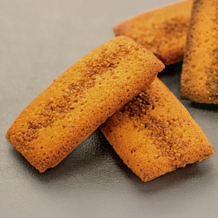 ＜レストランヒロミチ＞焦がしバターたっぷりの来迎寺在来種そば粉＆韃靼そばのフィナンシェ12個入り