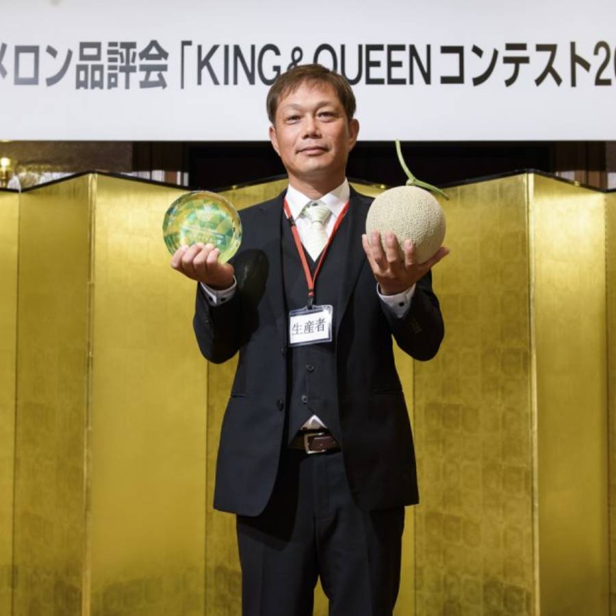 ＜京橋千疋屋＞茨城県産 イバラキングメロン 1個入【三越伊勢丹選定】