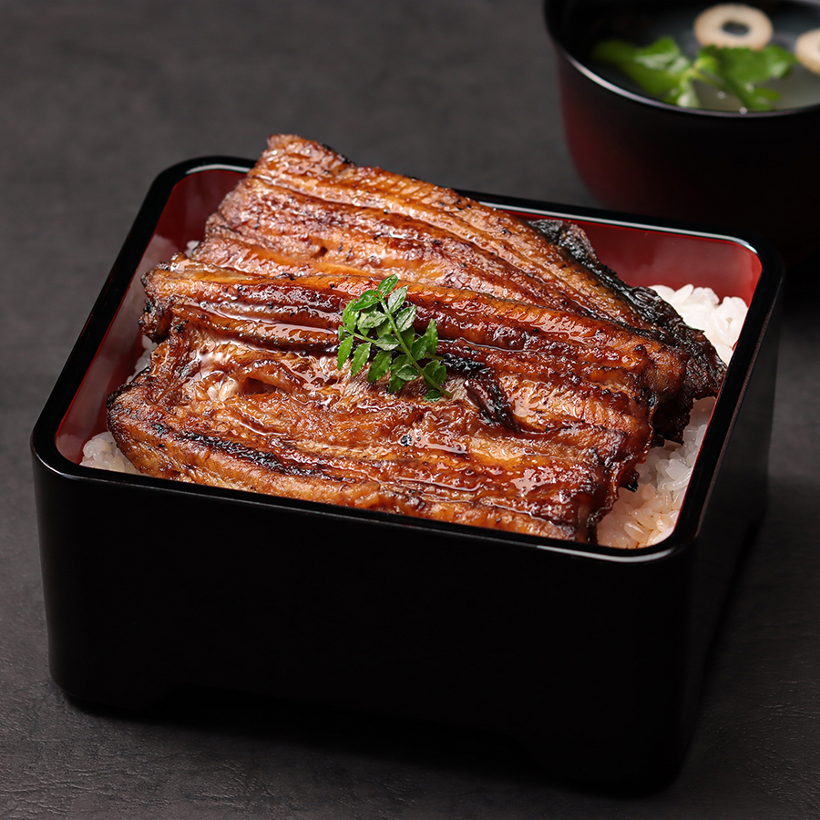 ＜増田家＞うなぎ　かば焼き/白焼き　特上2人前　備長木炭使用【12か月定期便　交互にお届け】（三越伊勢丹選定）