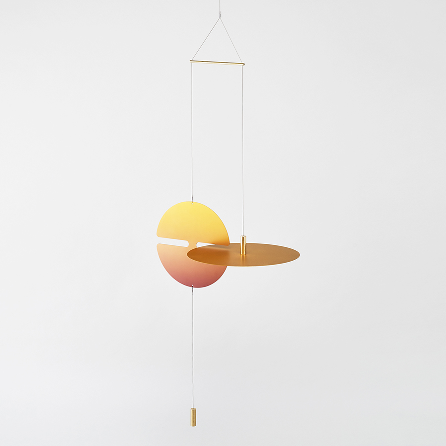 tempo モビール perect instance イエロー