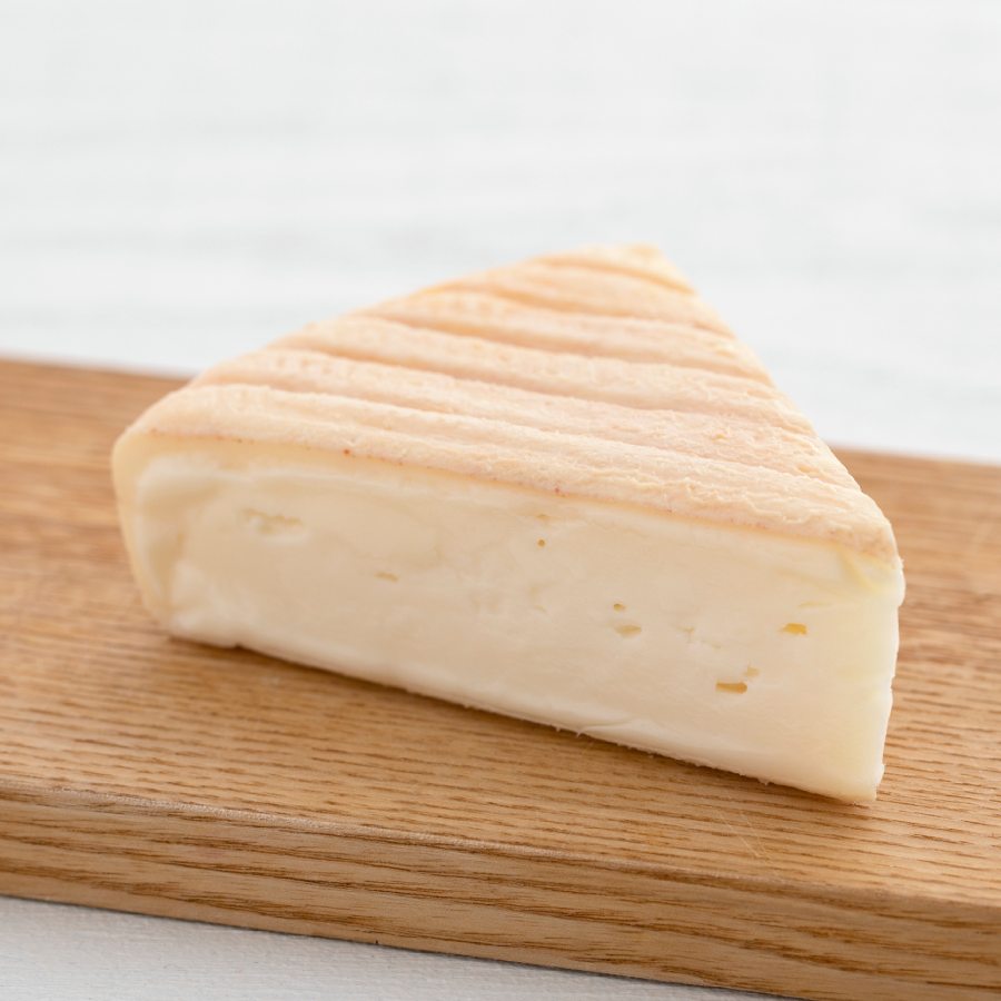 ＜チーズ工房那須の森＞那須の森熟成3種チーズセット（森のチーズ、那須ブラウン、ブリー・ド・那須）