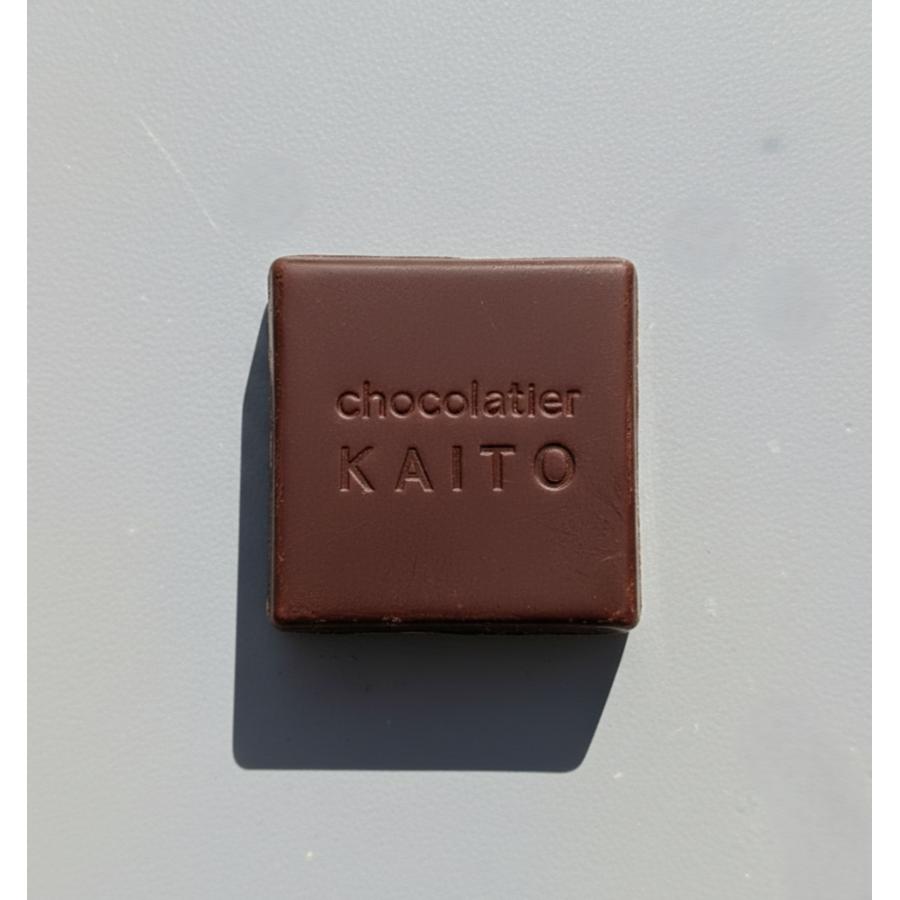 ＜chocolatier KAITO＞θオリジナル　16枚入