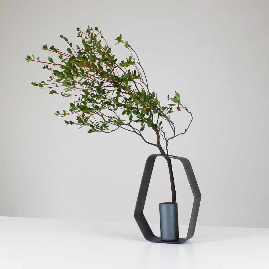 ＜MYK＞ FLOWER VASE - sasae ／ L