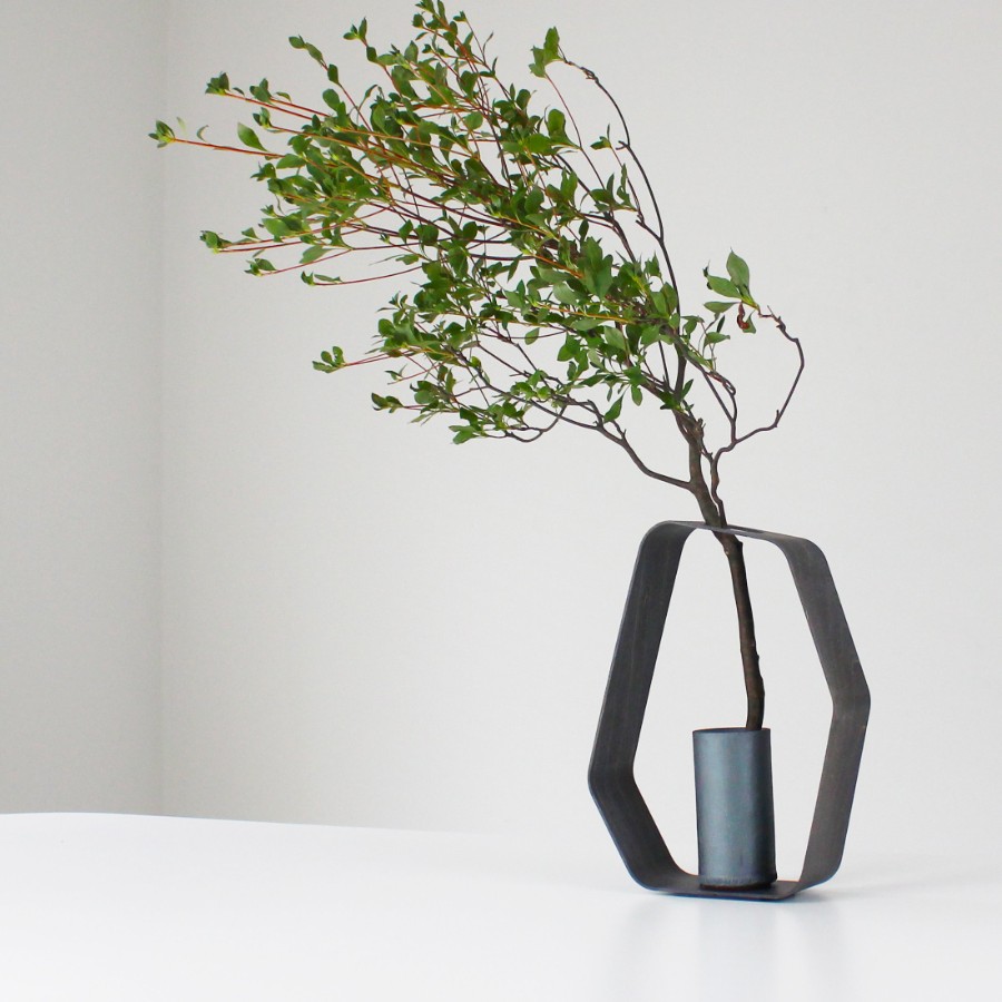 ＜MYK＞ FLOWER VASE - sasae ／ L