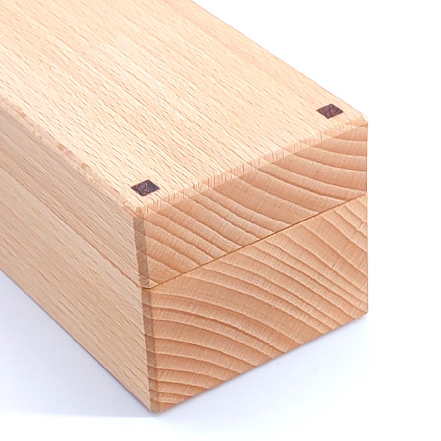 ＜台屋＞鰹節削り器　赤香　ブナ×青紙