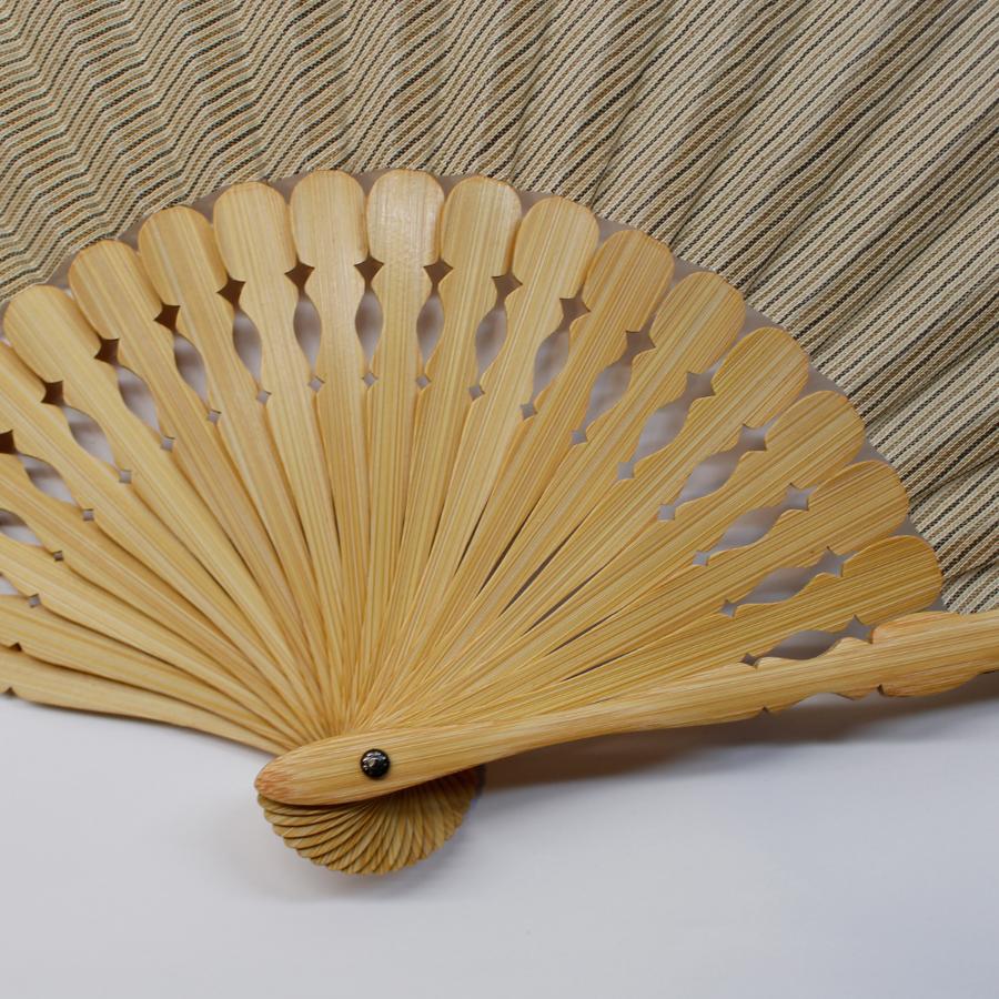 <IONO>小千谷縮 扇子 縞 ベージュ