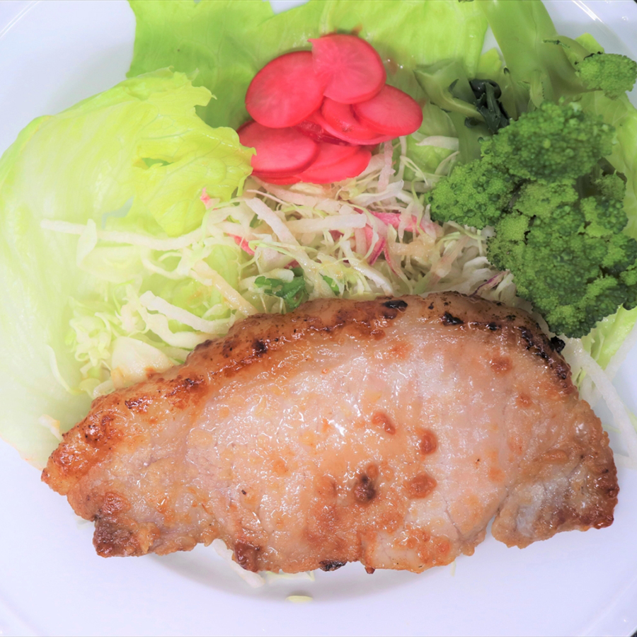 〈太田鮮魚店〉海産物と越の鶏・越後豚詰合せ(三越伊勢丹限定)