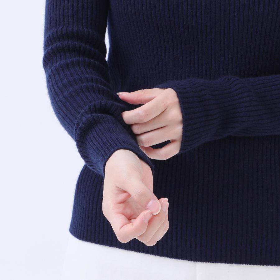 ＜ルーエンローズ＞カシミヤ　2×2リブタートルPO