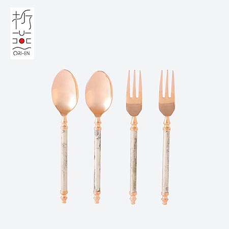 ティースプーン　4本　三越 キャフ ティースプーン（50824038） | The Conran Shop