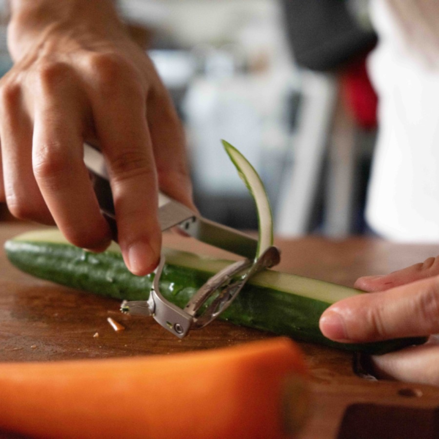 ＜SHIGERU＞ピーラー「smoopy（スムーピー）」