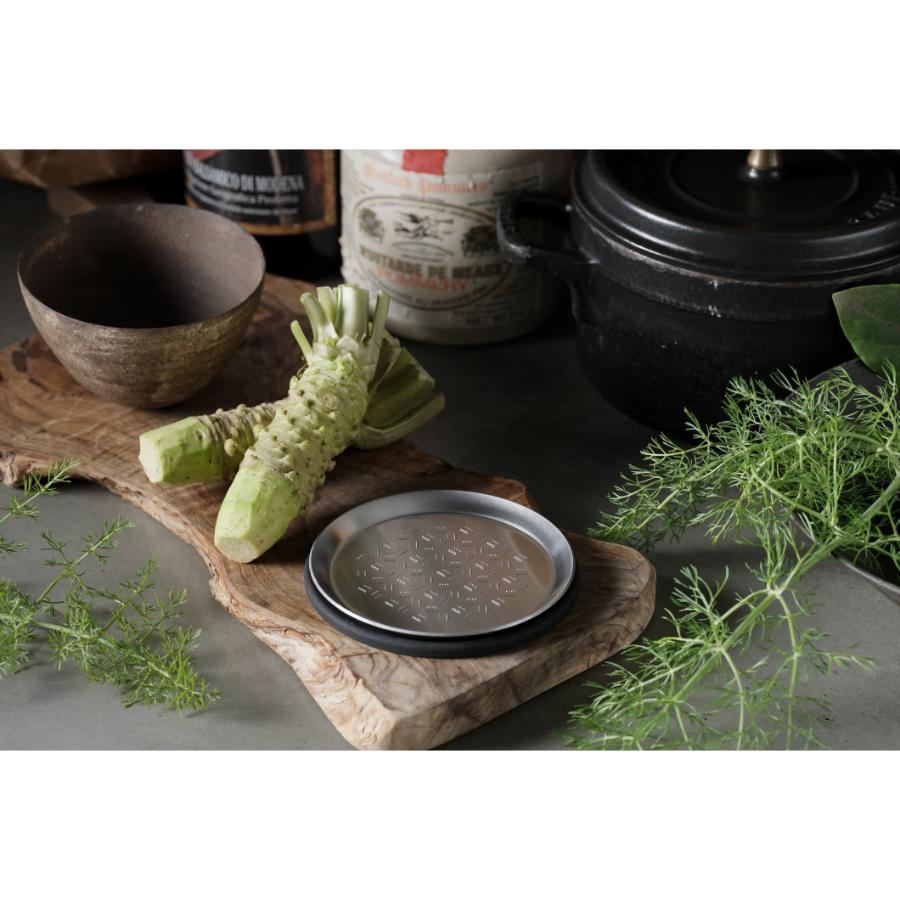 ＜ツボエの極上おろし金＞ツボエの極上おろし金 丸皿-maruzara-