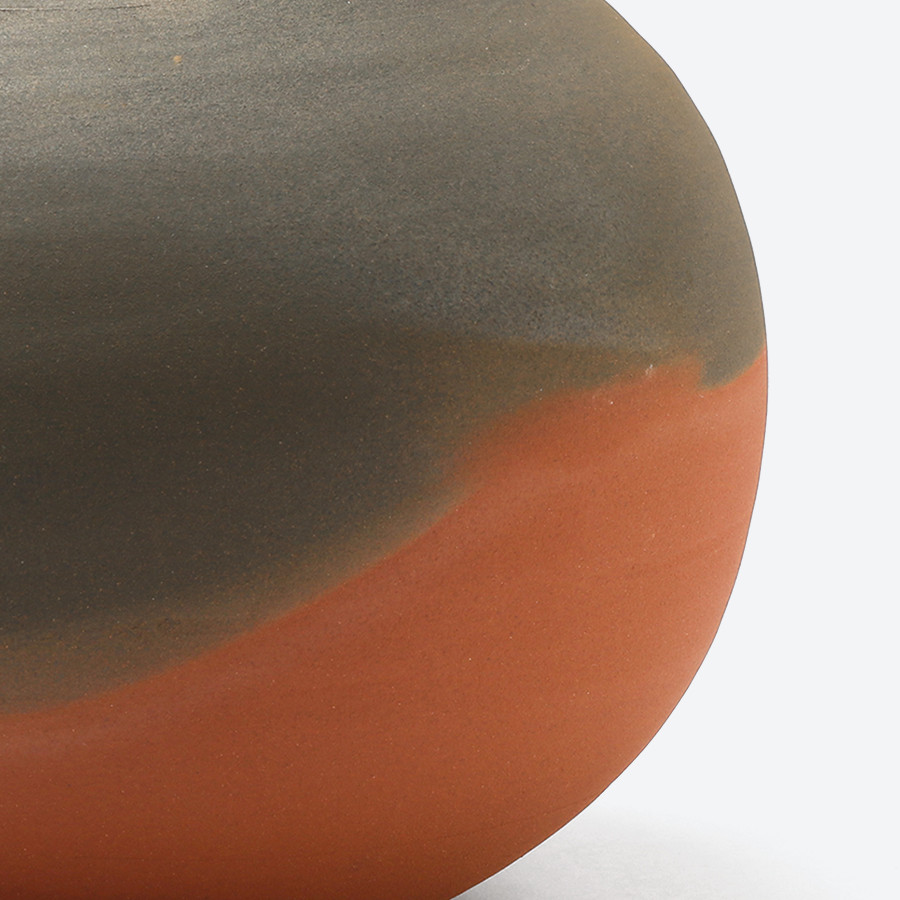 ＜伊藤赤水＞五代赤水　無名異窯変壺（限定1点）