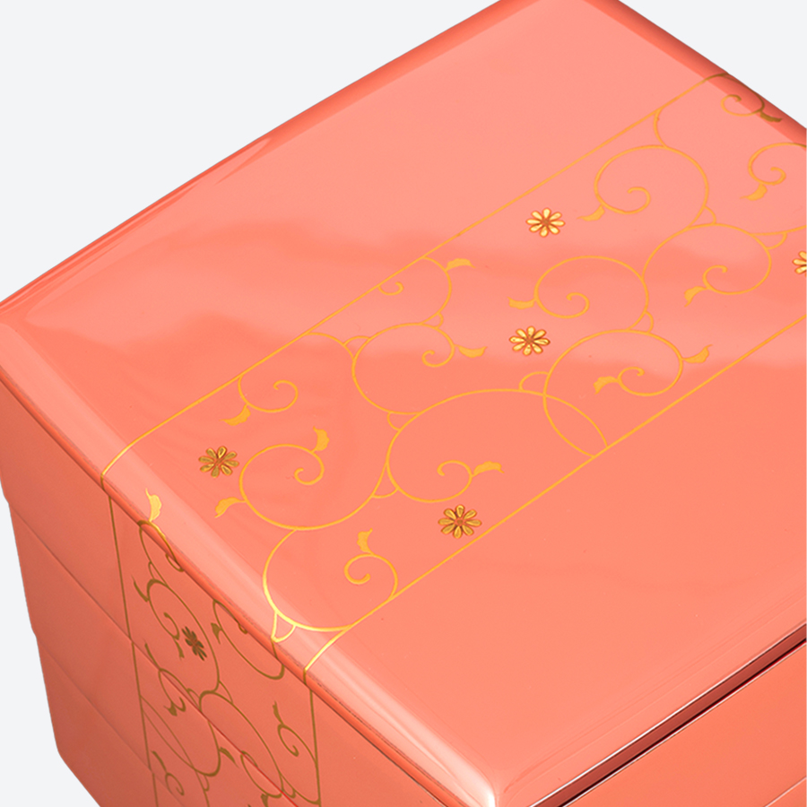 <采色塗なか門>桜重箱3段(桜金唐草蒔絵)