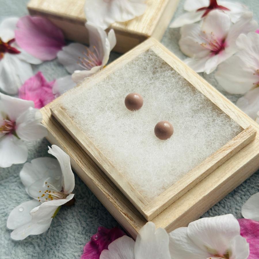 ＜ヌシヤ＞輪島でうまれた うるしのイヤリング　さくら（ピンク）