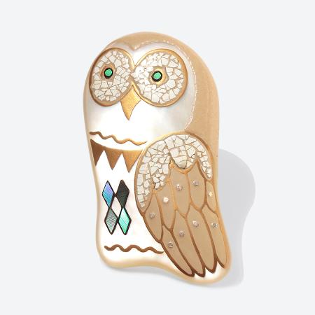 Classic Ko＞Owl White brooch | 石川県加賀市 | 三越伊勢丹