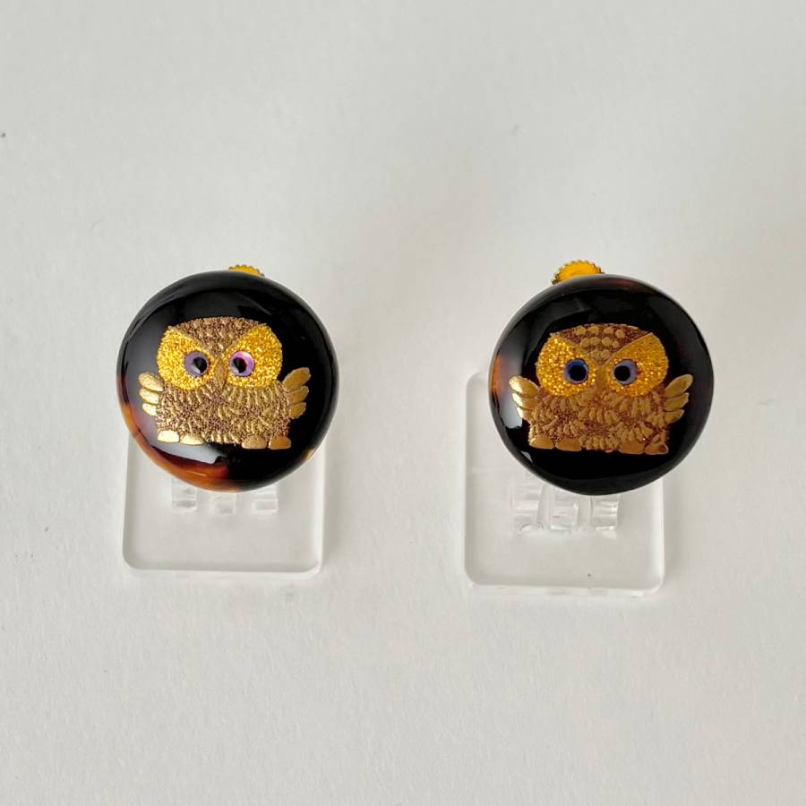 ＜うるしアートはりや＞ふくろう蒔絵べっ甲イヤリング