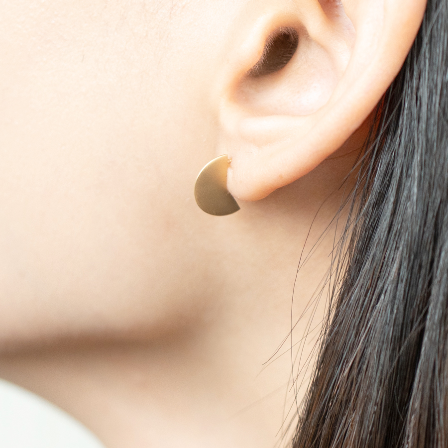 ＜ONOV　LUXE＞ピアス　ALLISON　MAT　M　K18