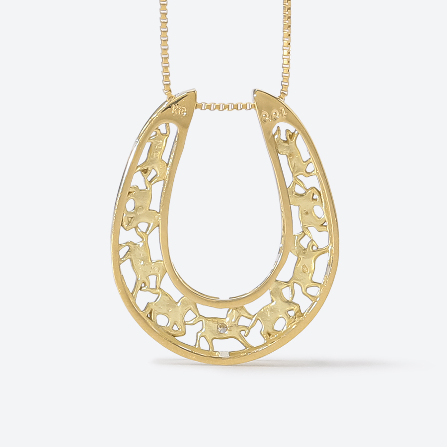 <GOKO>85432 K18イエローゴールド ダイヤモンド 馬9頭 ペンダントネックレス D0.01ct