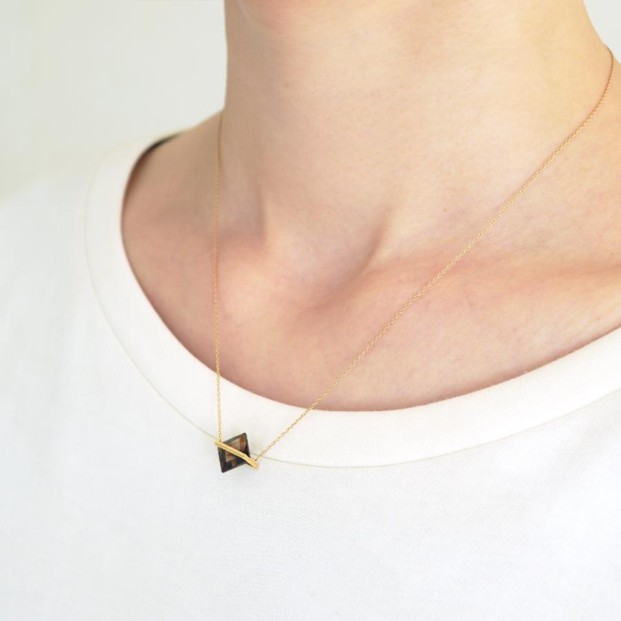 ＜januka/ヤヌカ＞BAND NECKLACE SMOKYQUARTZ