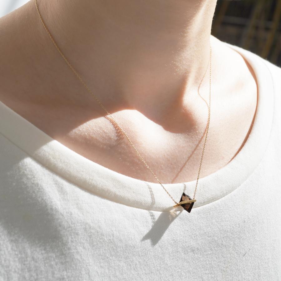 ＜januka/ヤヌカ＞BAND NECKLACE SMOKYQUARTZ