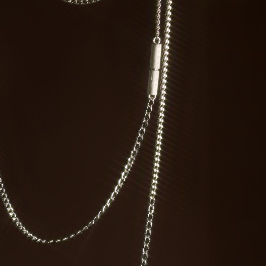 ＜januka/ヤヌカ＞DENSITY NECKLACE SILVER