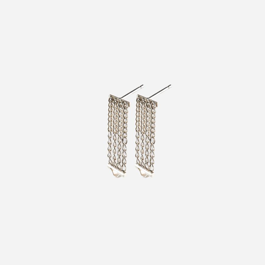 ＜januka/ヤヌカ＞DENSITY EARRINGS SILVER（ピアス）