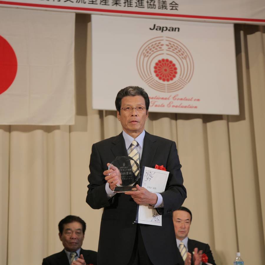 ”ダイヤモンド褒賞受賞農家”食味値80点以上ミルキークイーン「乙女ごころ」5kg