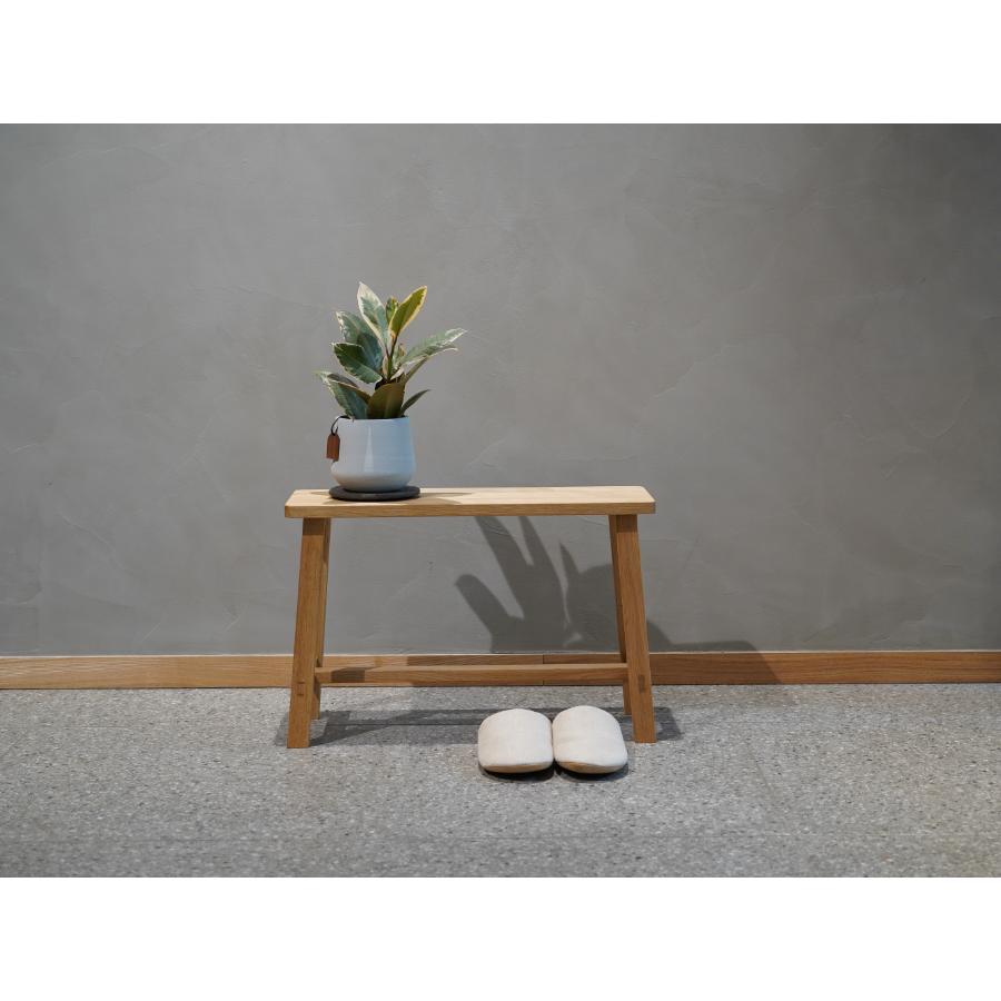 ＜オークヴィレッジ＞ミニベンチ