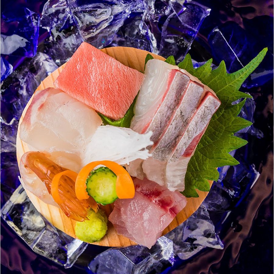 ＜松濤館＞1泊2食 半露天風呂付「月」2名様宿泊券