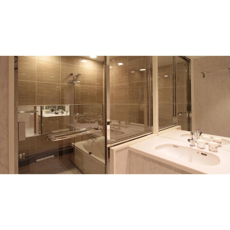 ＜マースガーデンウッド御殿場＞宿泊クーポン券100000円分